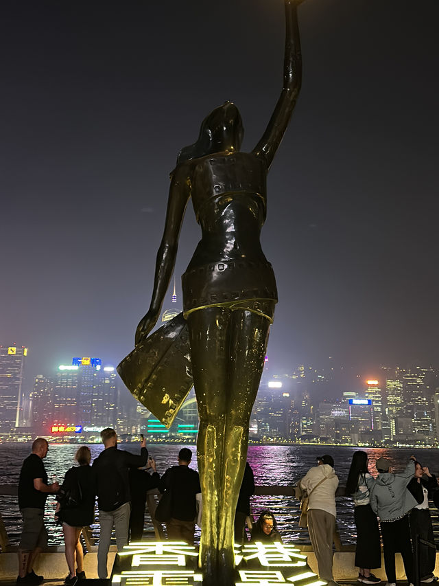Hong Kong Calling
