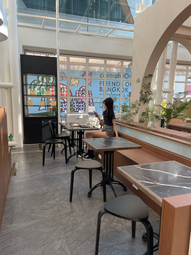 ☕🏙️ 曼谷探店必訪：Casa Lapin Specialty Coffee  ☕🏙️