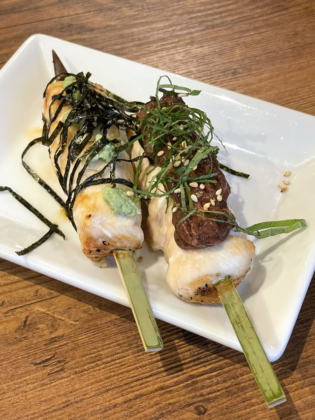 【やきとり家すみれ所沢店/埼玉県】赤ワインの「こぼれ」なんて見たことない！