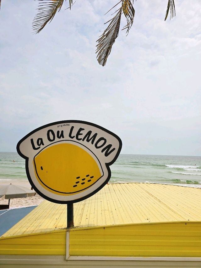 Cafe ริมหาด เลม่อนชื่นใจกับ La Ou Lemon 🍋