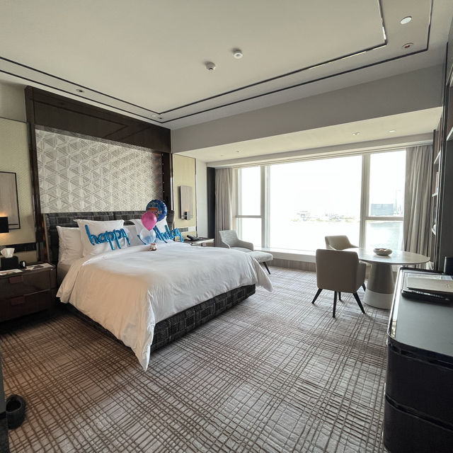 Four Season Hotel ｜Hong Kong