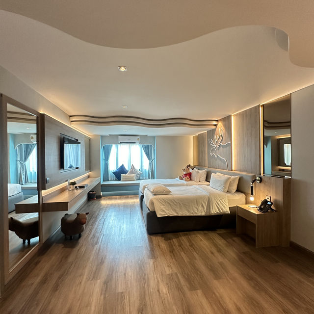 Moose hotel nimman 