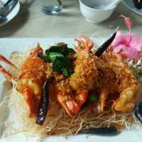 ร้านอาหารอร่อย บรรยากาศดี ชมนก คาเฟ่ นครนายก