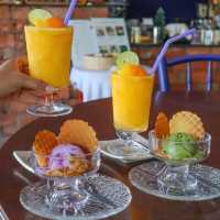 ร้านอาหารเขาพับผ้า