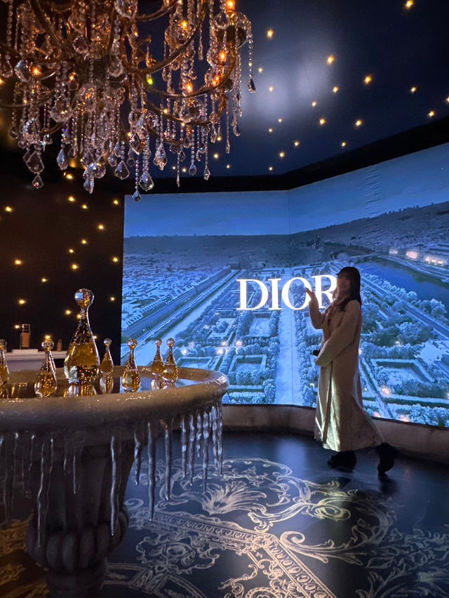 【期間限定】美しすぎるDIOR popup✨