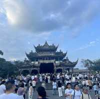 Dujiangyan: Where Ancient Engineering Meets Scenic Splendor