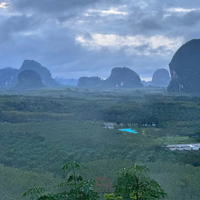 🌁 จุดชมวิว ดินแดงดอย 