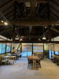 【福岡カフェ】窓から四季折々の景色を楽しみながらバスチーを食べよう✨️