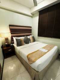 🏢 Decent Transit Hotel