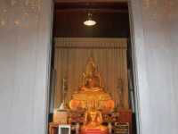 เที่ยววัดพลับศึกษาเรื่องราวพระเจ้าตากสิน