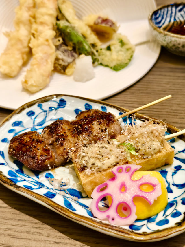 瀑布三文魚親子丼夠吸引