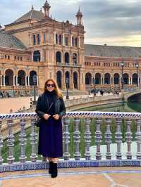 😍Beautiful Square in Seville💙🌟