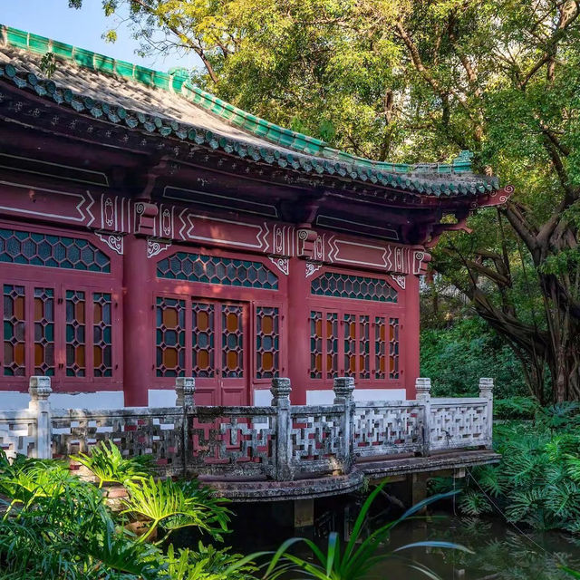 蟠龍祠會館：嶺南建築的文化瑰寶 🏛️🐉