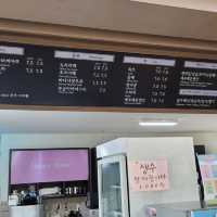 【韓国】チェジュ島にあるあじさい畑を楽しめるカフェ🪻