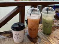Savoring Local Flavors in Ayutthaya