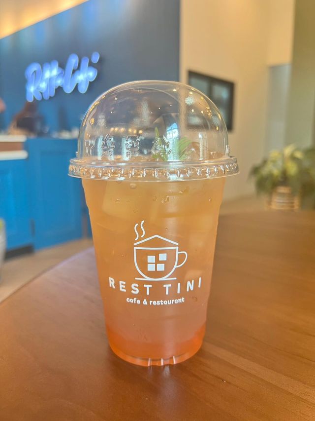 เรสท์ทีนี่ (REST TI NI)คาเฟ่ ระยอง