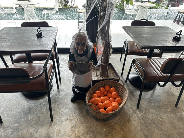 เที่ยวฮาโลวีน จิบกาแฟ ,,, Kays Espresso bar🎃👻