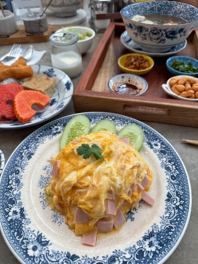 ทานอาหารเช้าที่ YUU HOTEL กัน