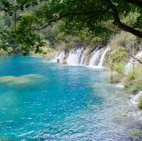 🌿 Exploring Jiuzhaigou: Nature’s Hidden Gem in Sichuan, China! 🌧️  