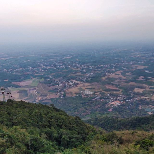 Ba Den Mountain หลังคาแห่งเวียดนามใต้