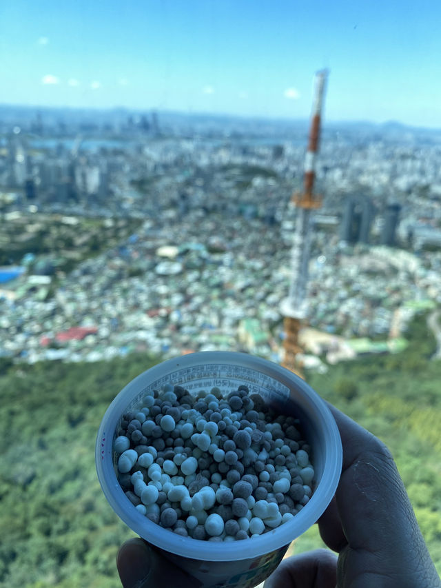 《首爾行Day1：南山塔浪漫鎖牆、韓牛試水溫與梨泰院炸雞美味之旅》