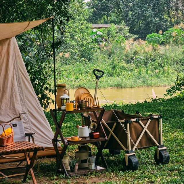 Favor Field Cafe สวนผึ้ง ราชบุรี