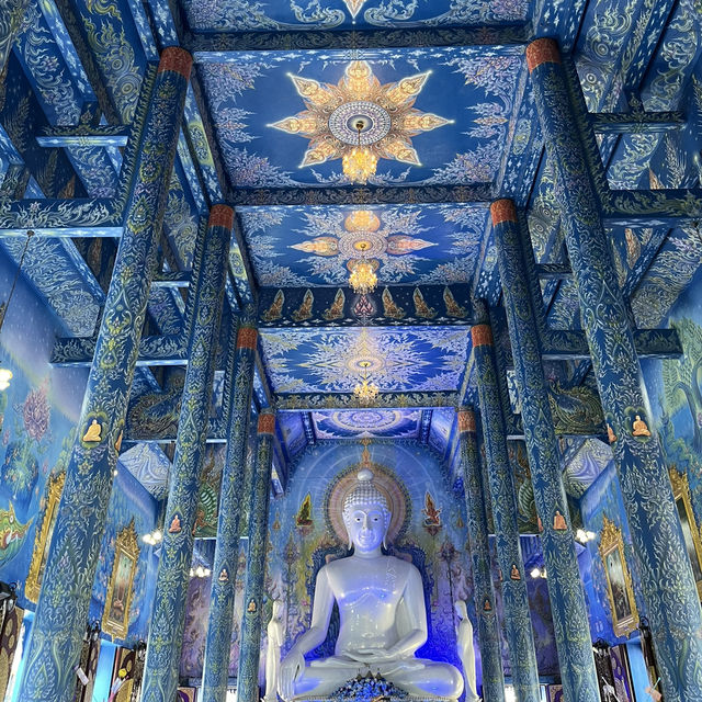 วัดร่องเสือเต้น (Wat Rong Suea Ten) จ.เชียงราย🐯