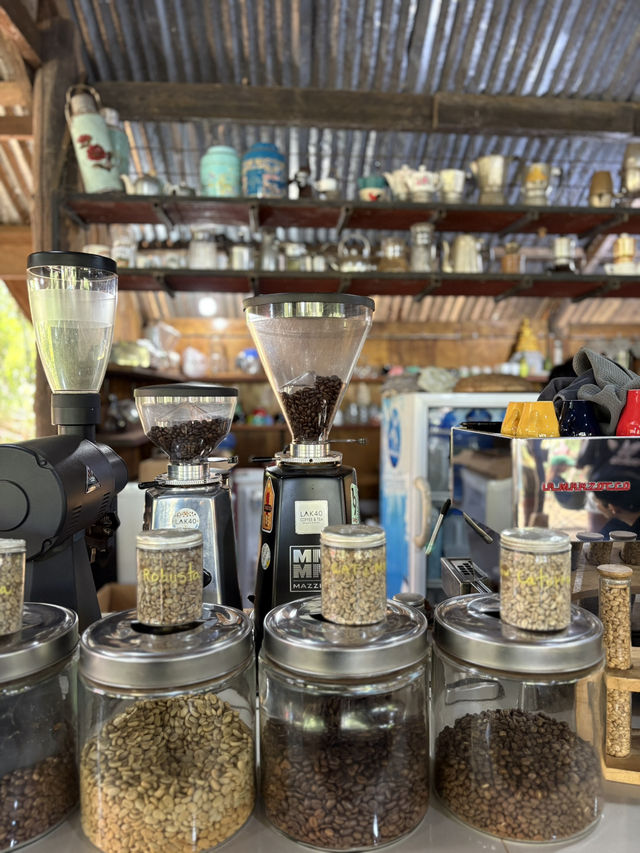 Lak 40 Coffee & Tea 