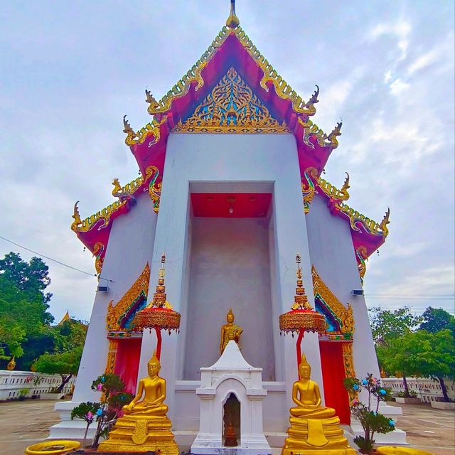 ไหว้พระปรมาจารย์ เเห่งวัดมัชฌันติการาม