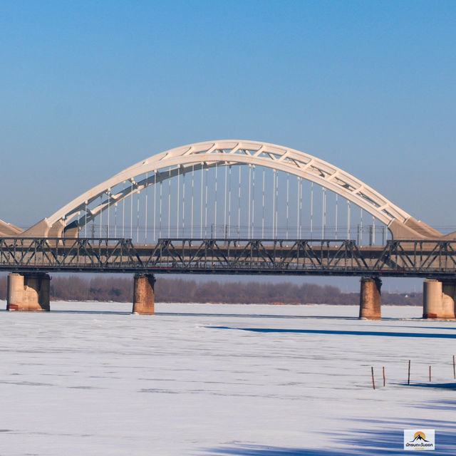 Songhua River Bridge 