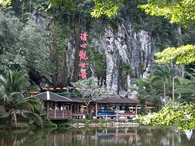 Discover IPOH attraction Cycling around Lake