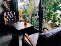Cafe 33