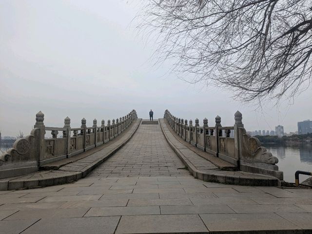 XiangHu scenic area