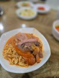 국내여행 대전을 여행하다가 들려보면 좋은 부대찌개 맛집 최네집
