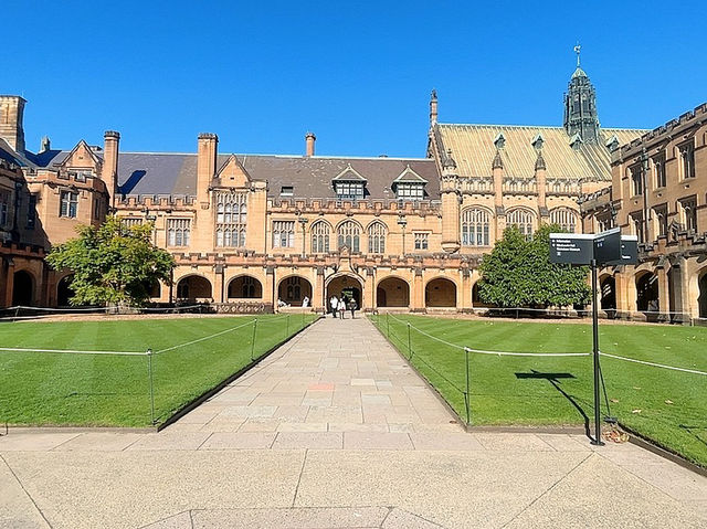 Sydney에 가면 꼭 들러야 할 아름다운 캠퍼스 University of Sydn할