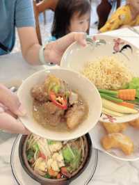 โกปี๊ นครศรีธรรมราช ร้านสวย อาหารอร่อย