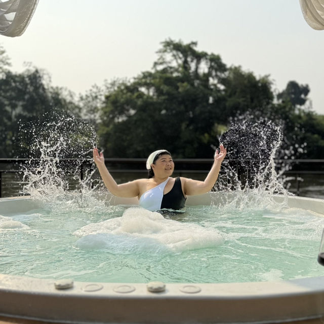  Pool Villa กาญฯ ชื่อเกร๋มาก เสือ สิงห์ กะทิง แรด