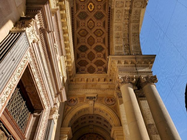 [🇭🇺ブダペスト] 聖イシュトヴァーン大聖堂 — 豪華絢爛な内装と神聖な空間