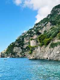A Day Trip Guide to Experience the Enchanting Cliffs of Positano 