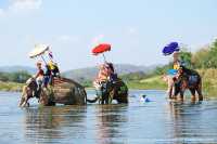 แห่ช้างบวชนาคไทยพวนบ้านหาดเสี้ยว