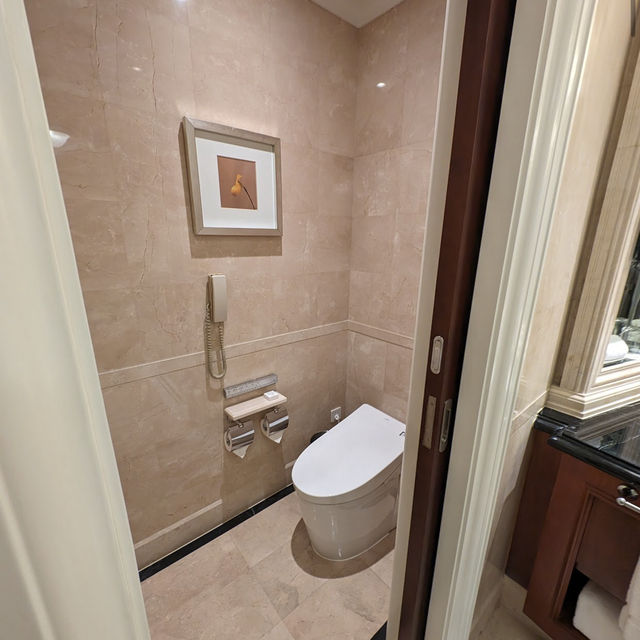 廣州富力麗思卡爾頓酒店（The Ritz-Carlton Guangzhou）