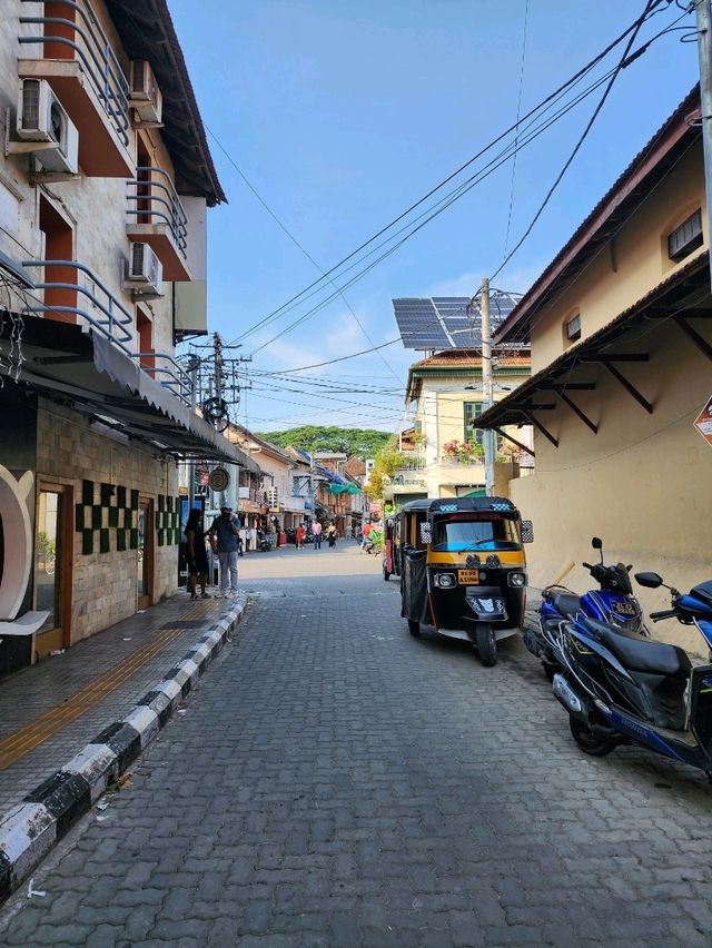【コチ/インド】フォートコチのお洒落カフェ☕Kochi Kapital Kafe