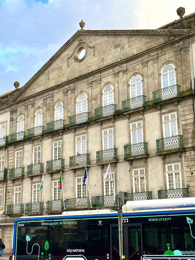 🇵🇹포르투의 숨겨진 뷰 포인트 - 클레리고스 성당