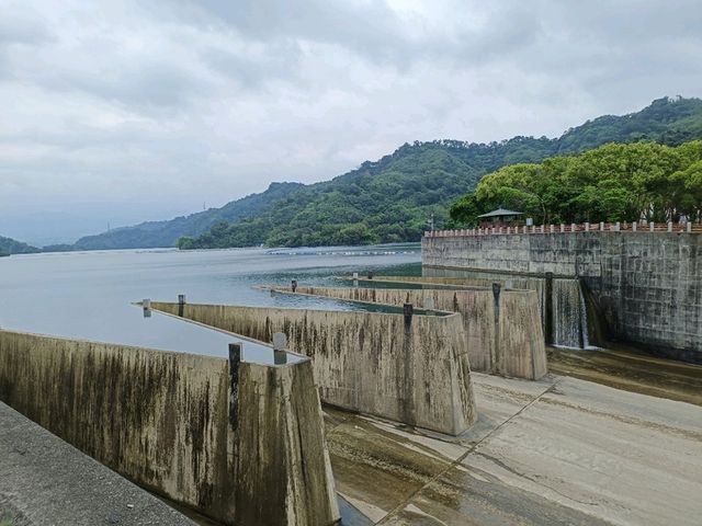 鯉魚潭水庫，山水共融的假日秘境