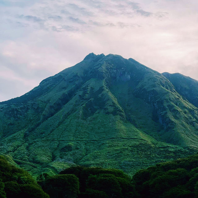 🌋 Conquer Mount Apo via Sta. Cruz: A Journey to the Roof of the Philippines! 🏔️