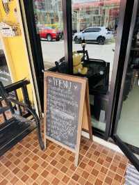 บ้านเฉาก๊วย ร้านอาหารตามสั่ง อร่อยทุกเมนู