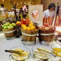 Renaissance Johor Bahru Hotel: A Luxurious Retreat