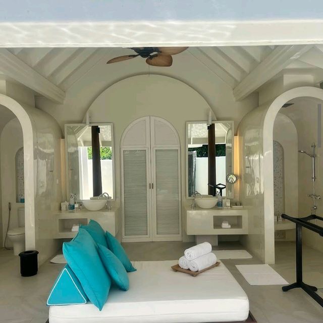Anantara Kihavah Maldives Villas