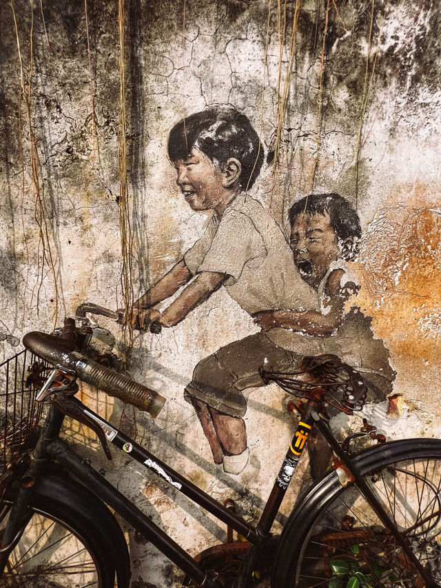 From Dim Sum to Street Art: A Day in George Town Where Tradition Meets Trend