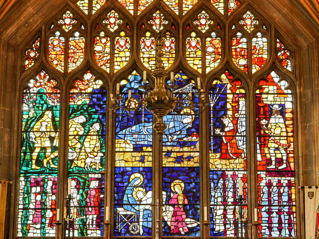 【英国ゴシックの傑作】St Mary Redcliffe Church（ブリストル）⛪🌤️